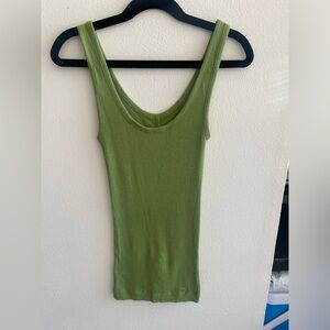 Vince Green Fitted Sleeveless Tank Top